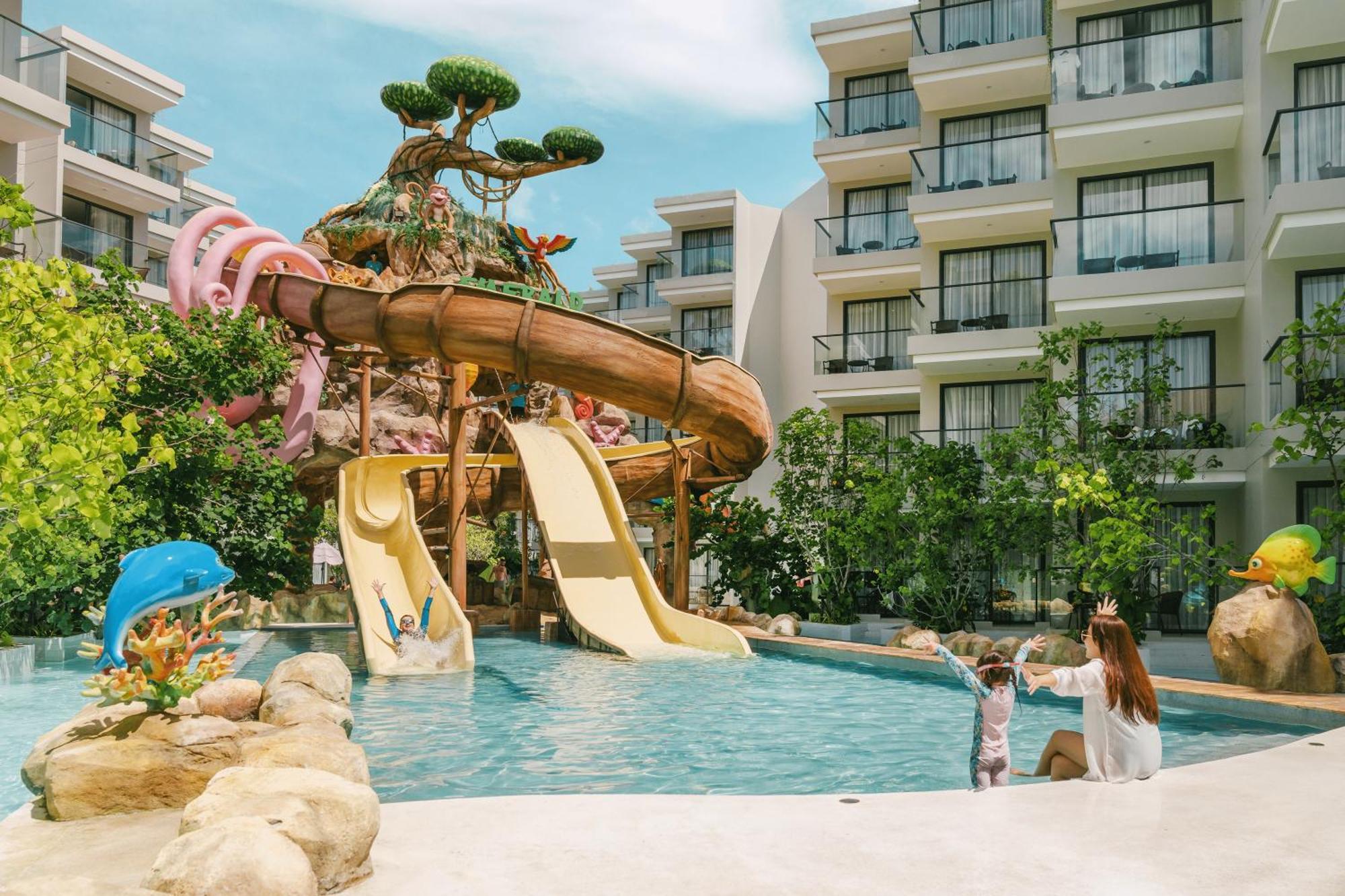 Phuket Emerald Beach Resort Karon Kültér fotó